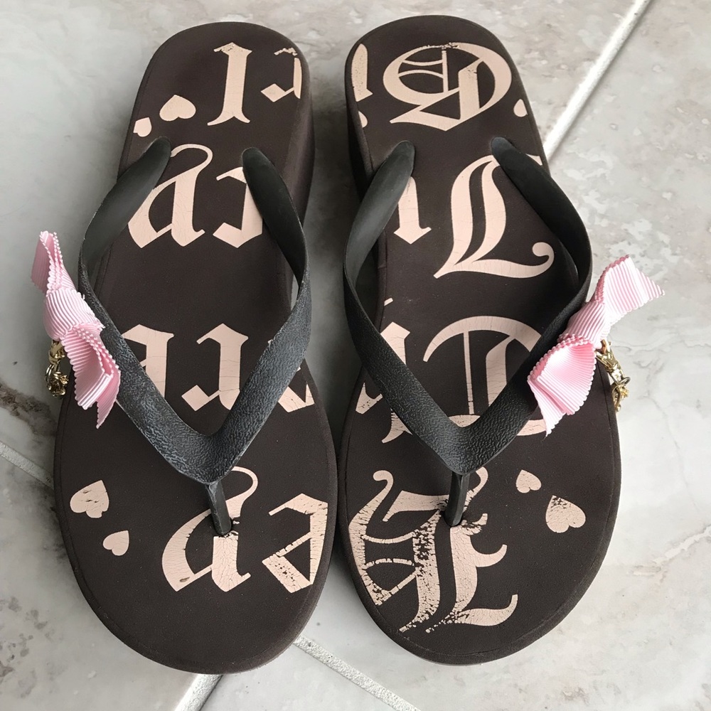 🔥JUICY COUTURE FLIP FLOPS 🔥
